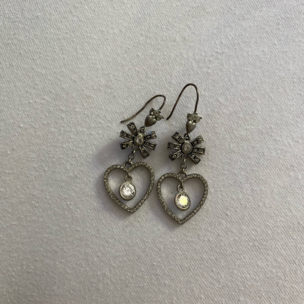 Juicy couture heart earrings